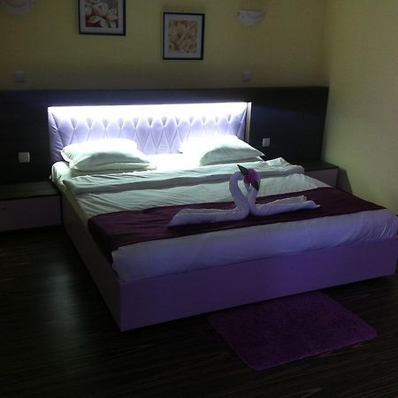 Rusenski Lom Hotel Koshov Esterno foto