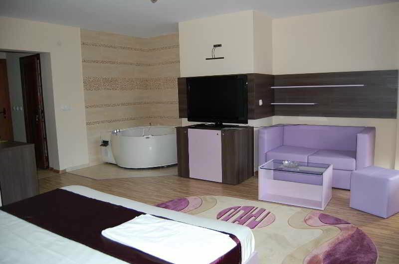 Rusenski Lom Hotel Koshov Esterno foto