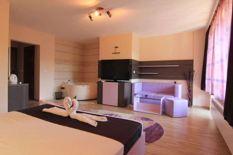 Rusenski Lom Hotel Koshov Esterno foto