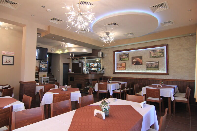 Rusenski Lom Hotel Koshov Esterno foto